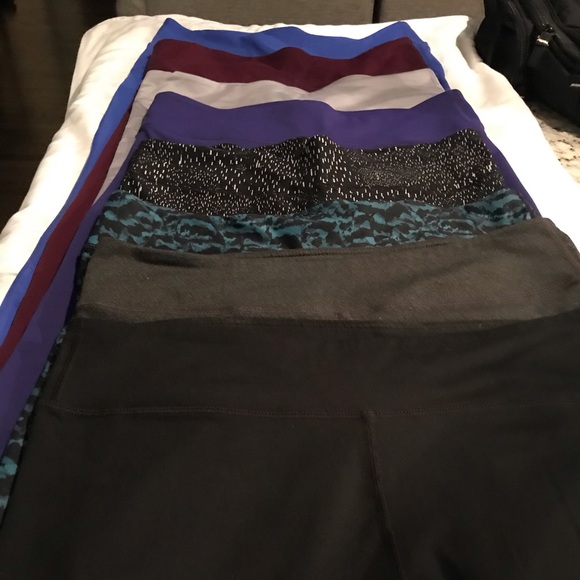 Fabletics Pants - Fabletics Capri pants